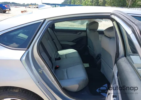 2019 Honda Accord Ex z USA, uszkodzony, nr VIN 1HGCV1F43KA165294